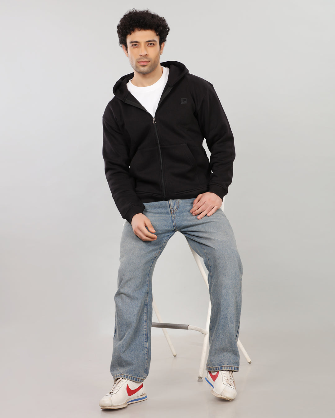 Everyday Black Zipper