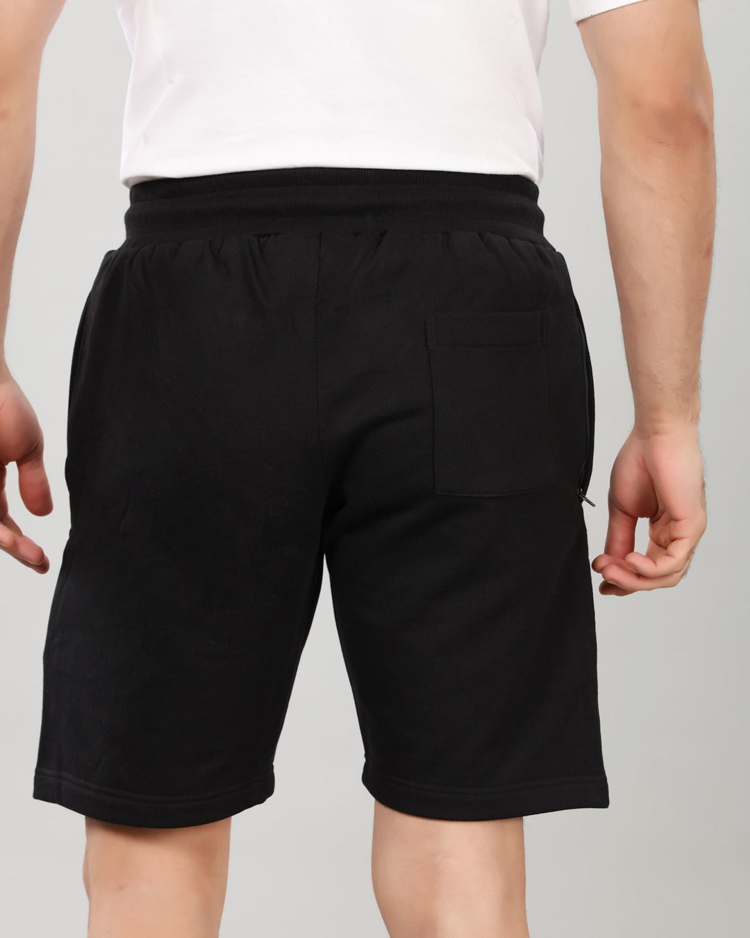 Relaxed Fit Black Shorts