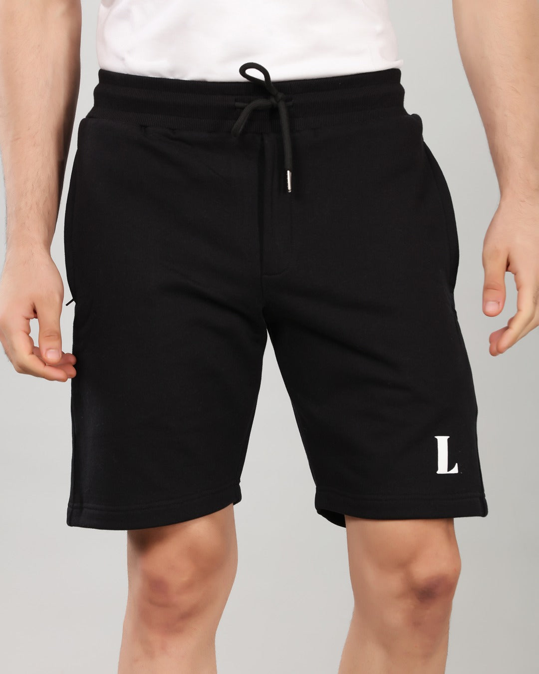 Relaxed Fit Black Shorts
