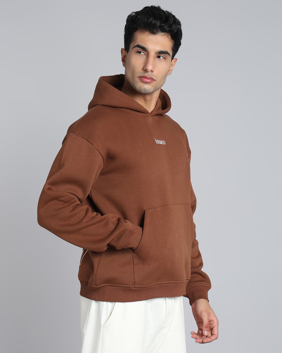 In motion - Illustrated Sports Graphic Oversized Hoodie