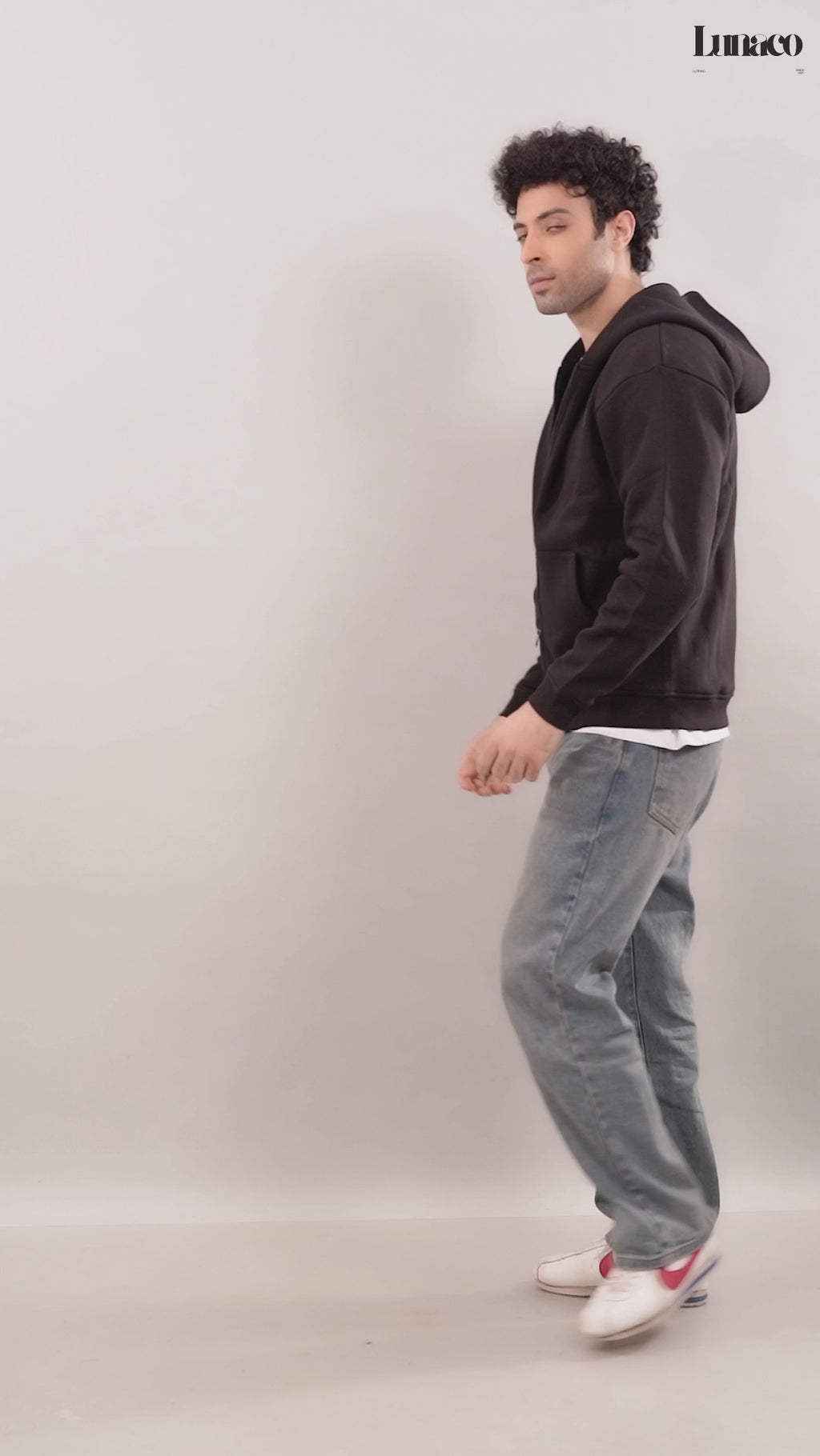 Everyday Black Zipper